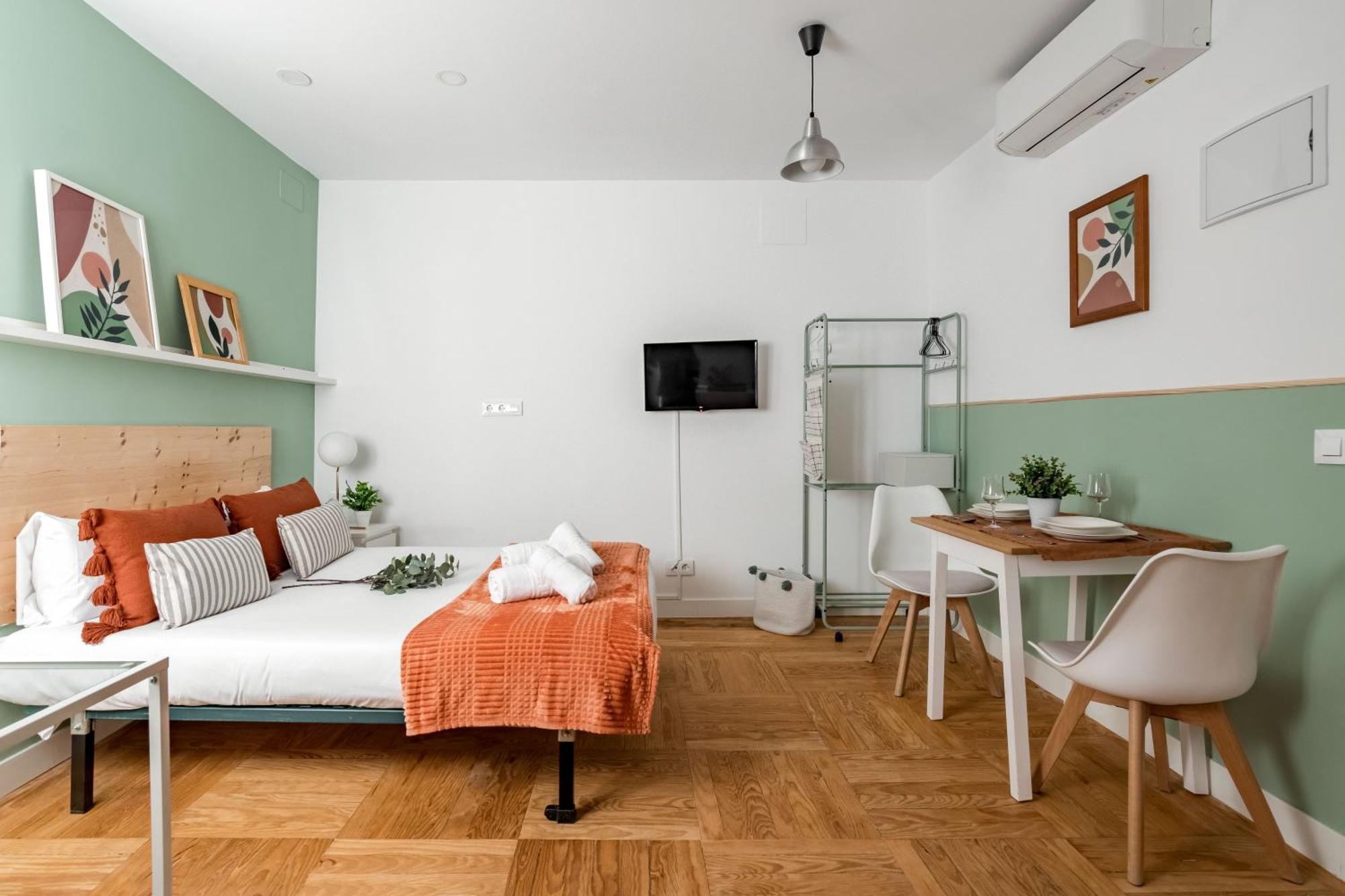 Charming Sol Studios Madrid Exterior photo